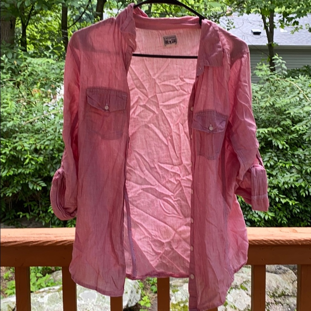 Converse button up